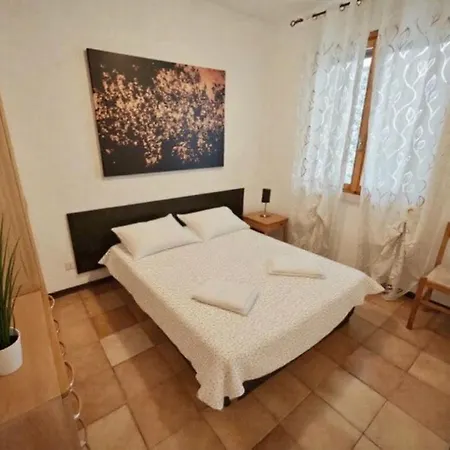 度假居 Cacciatore 罗索利纳